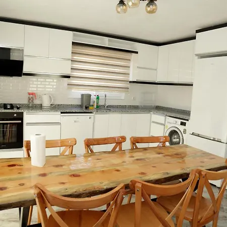 Uzum Iskelesi Apart Apartament